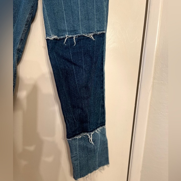 Hollister Curvy High Rise Mom Jeans Blue Size 26 - Picture 8 of 15